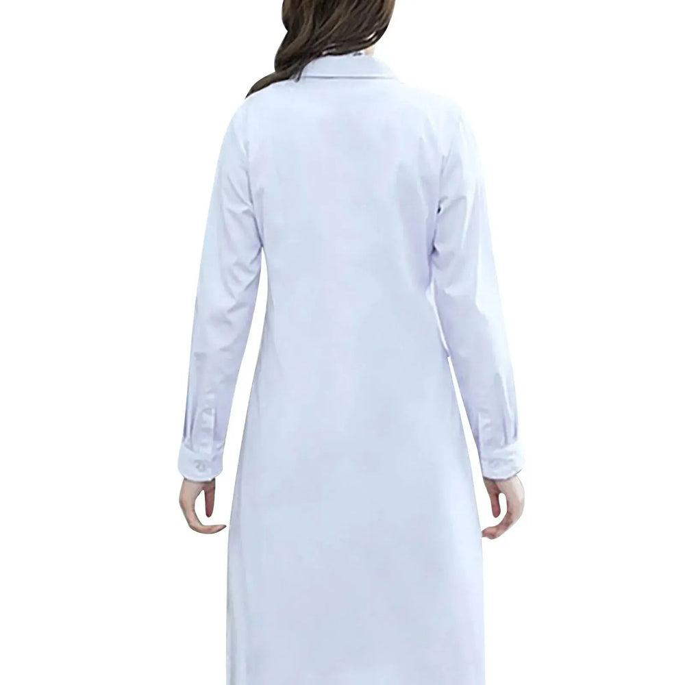 Blouse de laboratoire blanche unisexe à manches longues pour hommes et femmes, blouse de style tunique avec col à revers cranté et boutons pour uniformes médicaux et d'infirmières MedSurgery Store For Digital Health