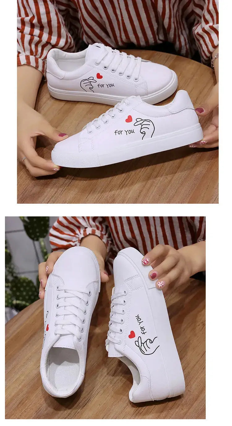 Chaussures de course blanches respirantes pour femmes, nouvelles chaussures décontractées avec lacets et fleurs brodées pour le printemps et l'automne MedSurgery Store For Digital Health