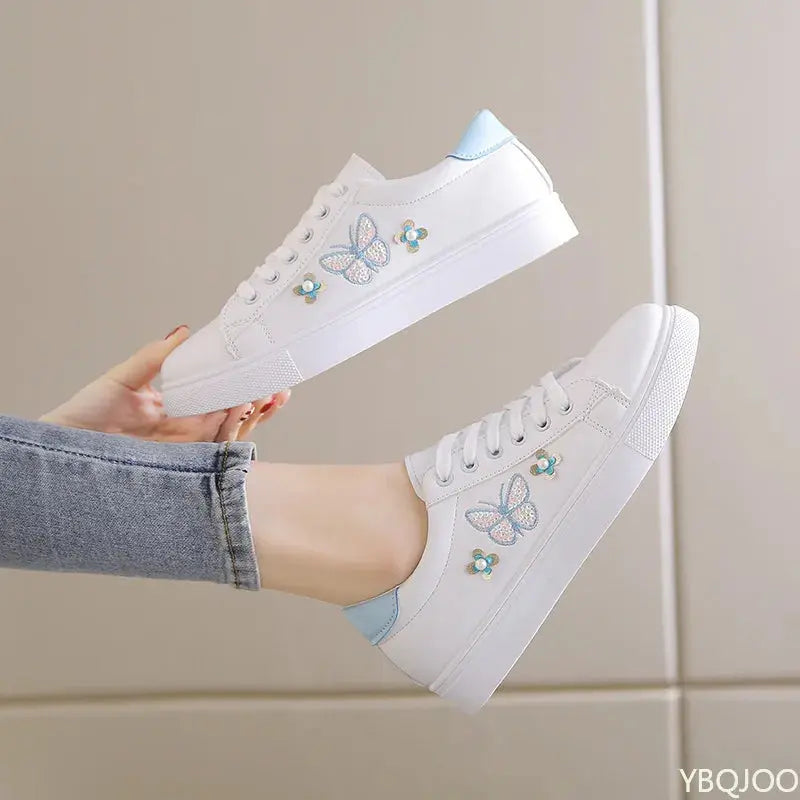 Nouvelles chaussures blanches pour femmes, chaussures plates respirantes à la mode, chaussures décontractées à lacets en cuir, baskets confortables et polyvalentes pour femmes MedSurgery Store For Digital Health