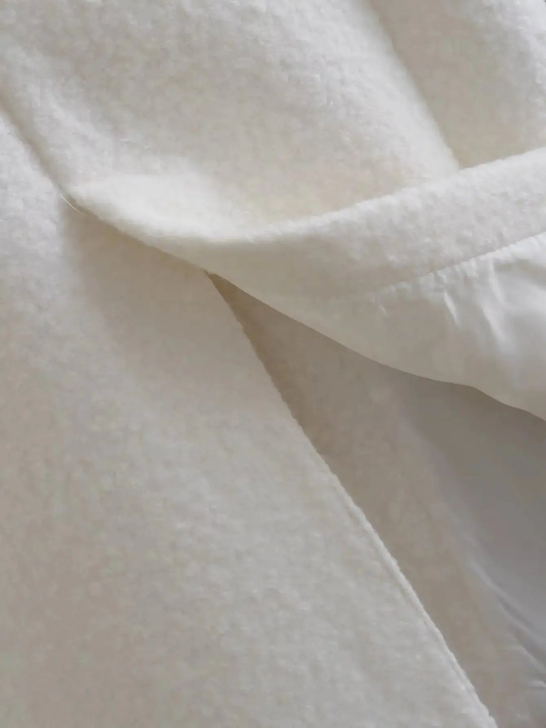 2025 Veste longue en laine pour femme Automne Hiver Manteau en cachemire Longueur moyenne Mélange de laine Manches longues Elégant Vêtements à une seule poitrine MedSurgery Store For Digital Health