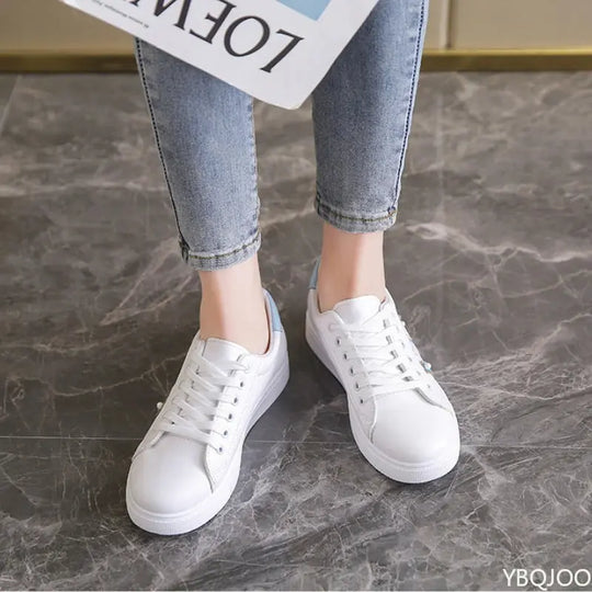 Nouvelles chaussures blanches pour femmes, chaussures plates respirantes à la mode, chaussures décontractées à lacets en cuir, baskets confortables et polyvalentes pour femmes MedSurgery Store For Digital Health