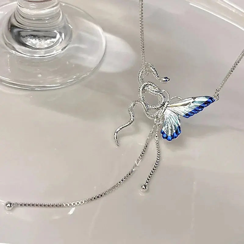 Collier à pendentifs en forme de papillon et de serpent pour femmes, collier ras du cou à glands Y2K Punk, accessoire de bijouterie pour cosplayeurs MedSurgery Store For Digital Health