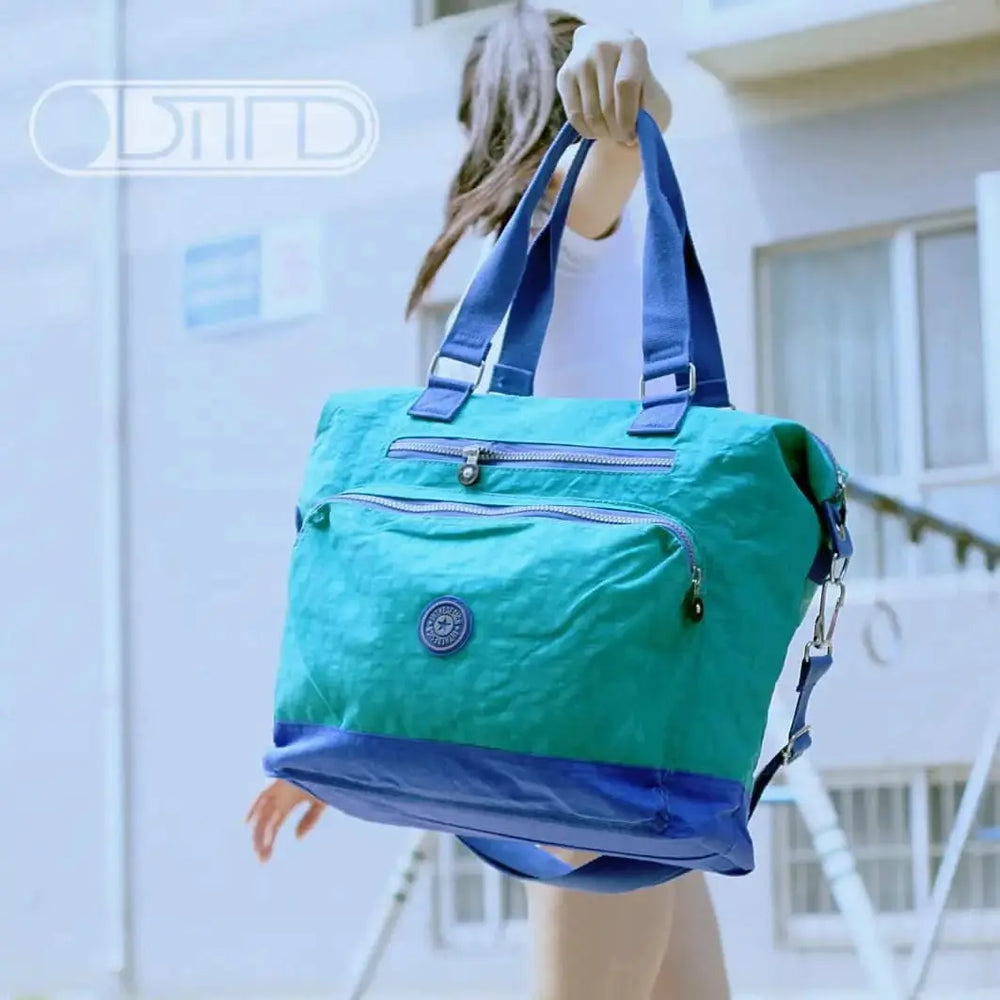 🎒UrbanCare™ Women's Crossbody Bag - Style professionnel, léger et spacieux.