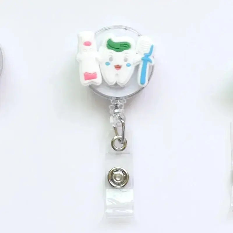Porte-cartes/badges de travail, bobines de badges rétractables en dessin animé.Vêtements et accessoiresdsers - fulfilment - serviceMedSurgery Store For Digital Health1005006247274245 - No.8No.8Porte-cartes/badges de travail, bobines de badges rétractables en dessin animé.