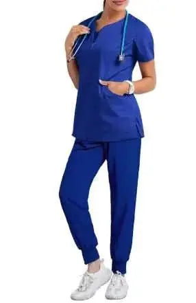Uniformes chirurgicaux pour femmes - Confort et performance professionnelle.